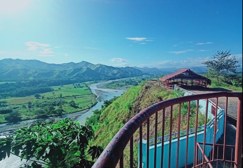 Dar-awan Viewpoint - photo 2